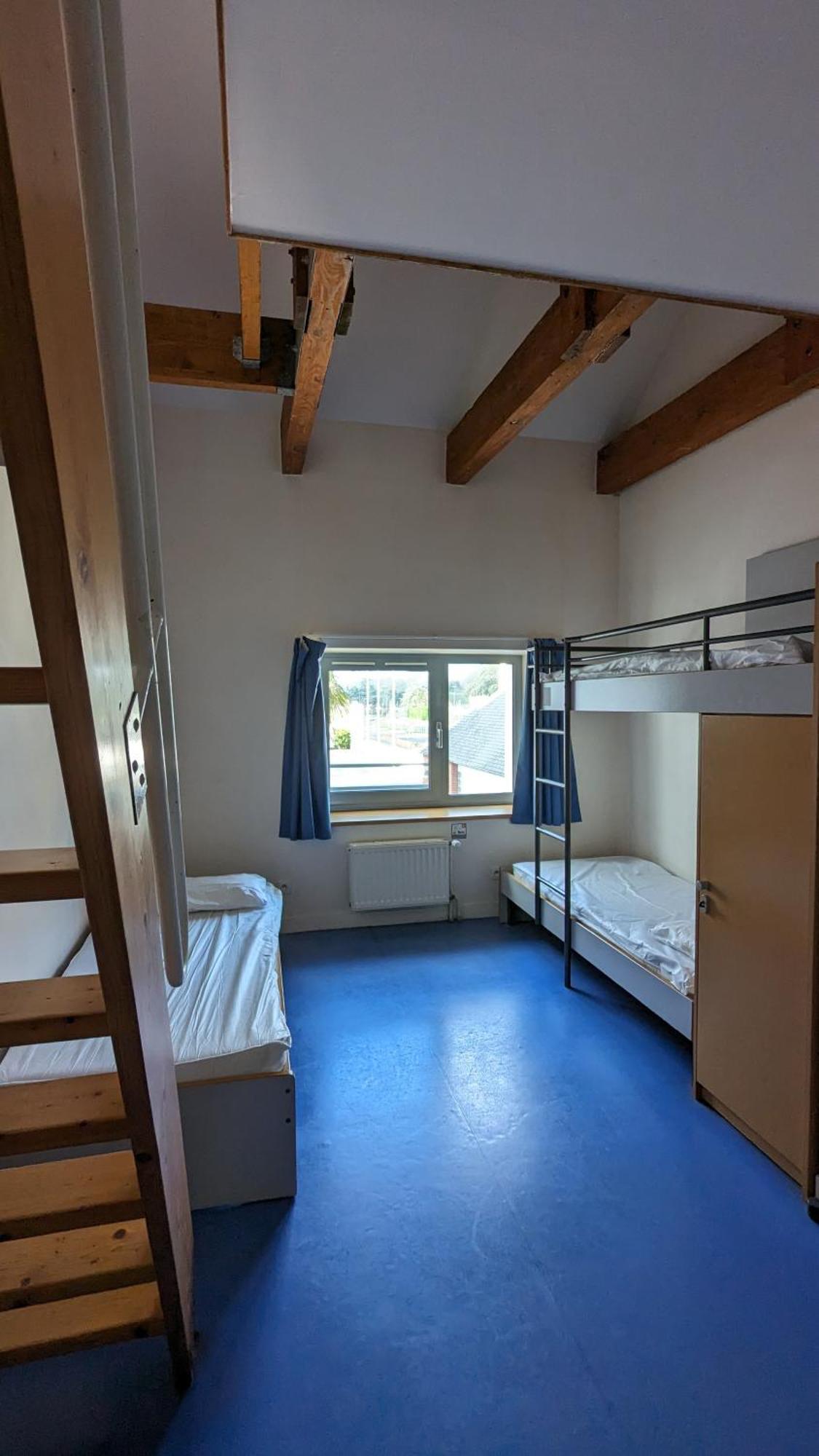 Auberge De Jeunesse Hi Cherbourg 外观 照片